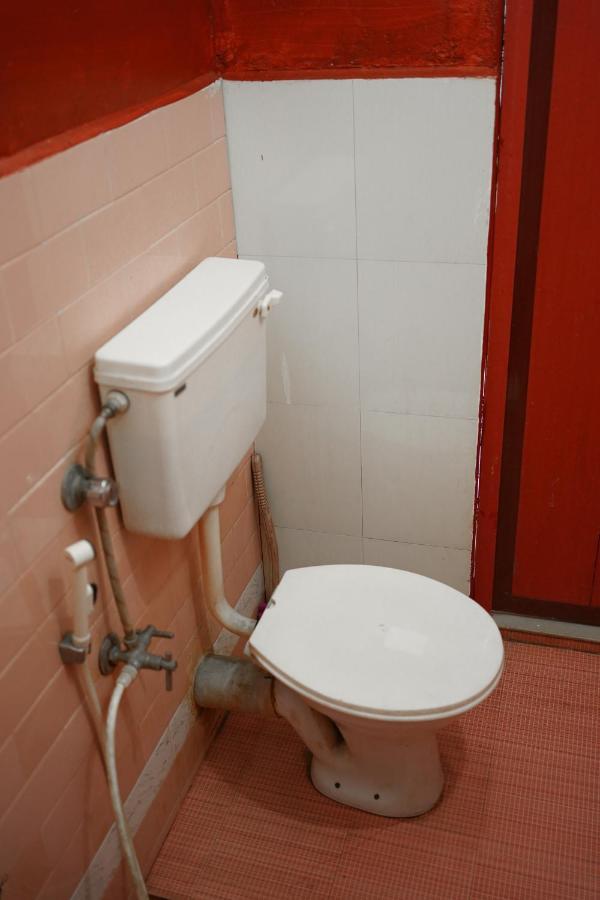 Sarigama Tourist Home Kochi Exterior foto